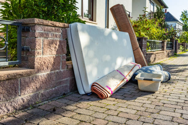 Best Junk Hauling Services  in Vernonia, OR